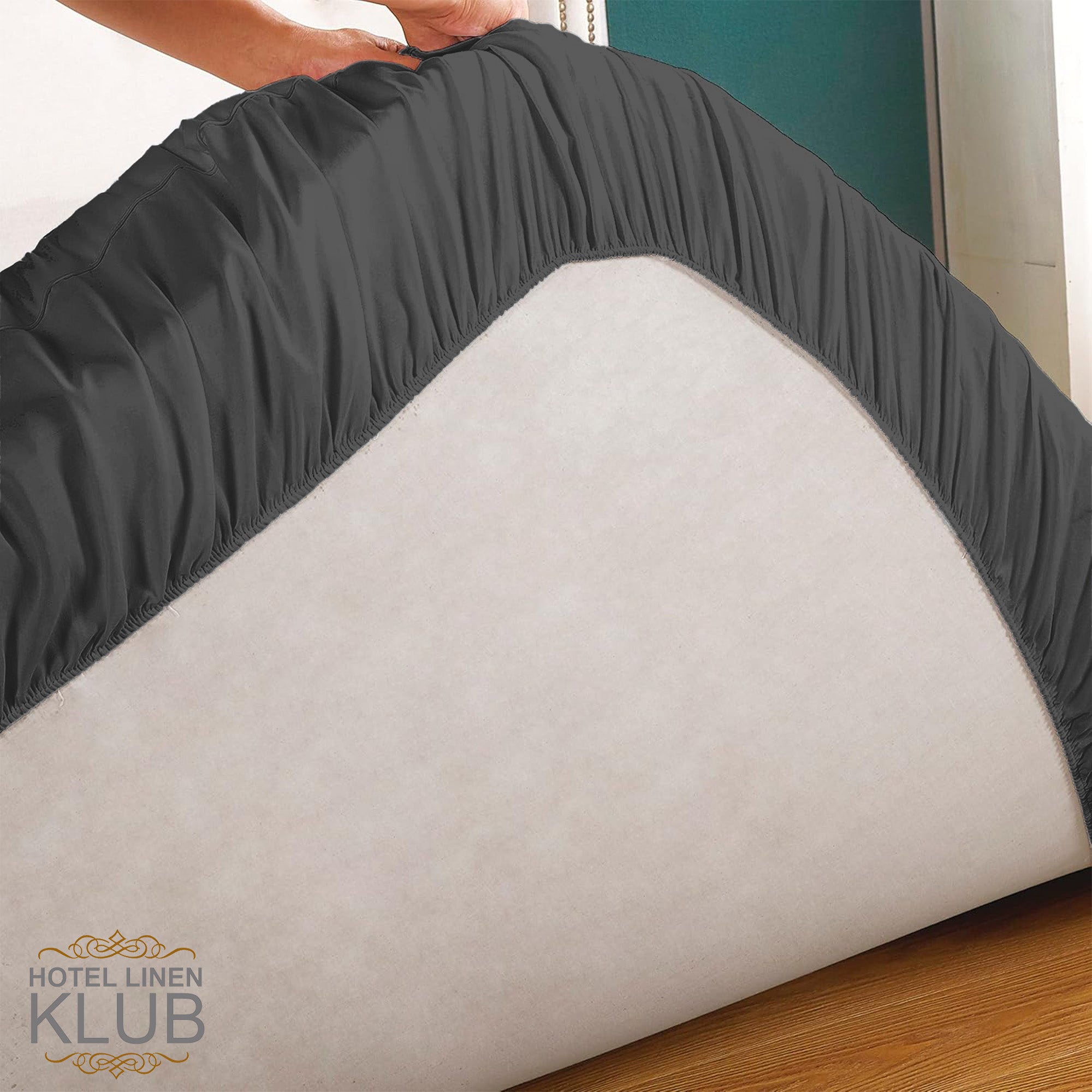 Hotel Linen Klub Fitted Mattress Topper Plain – 800 GSM Premium - Deep Pocket with All-around Elastic - Black