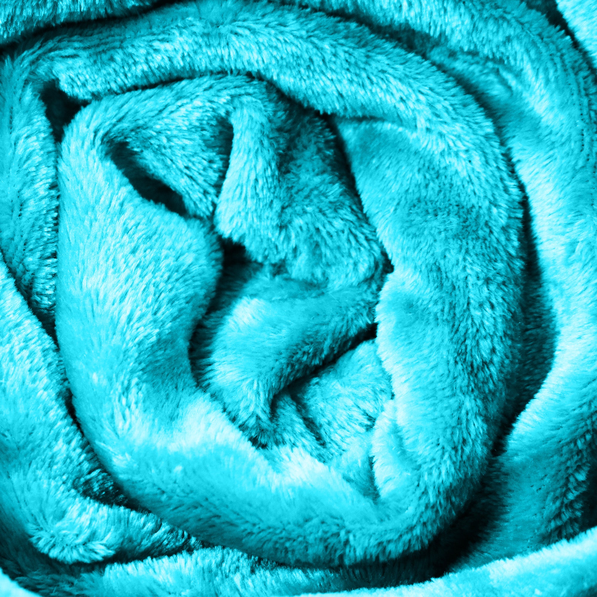 Hotel Linen Klub Micro Fleece Blanket – Ultra-Soft 260 GSM Flannel Throw for Warmth & Comfort - Turquoise